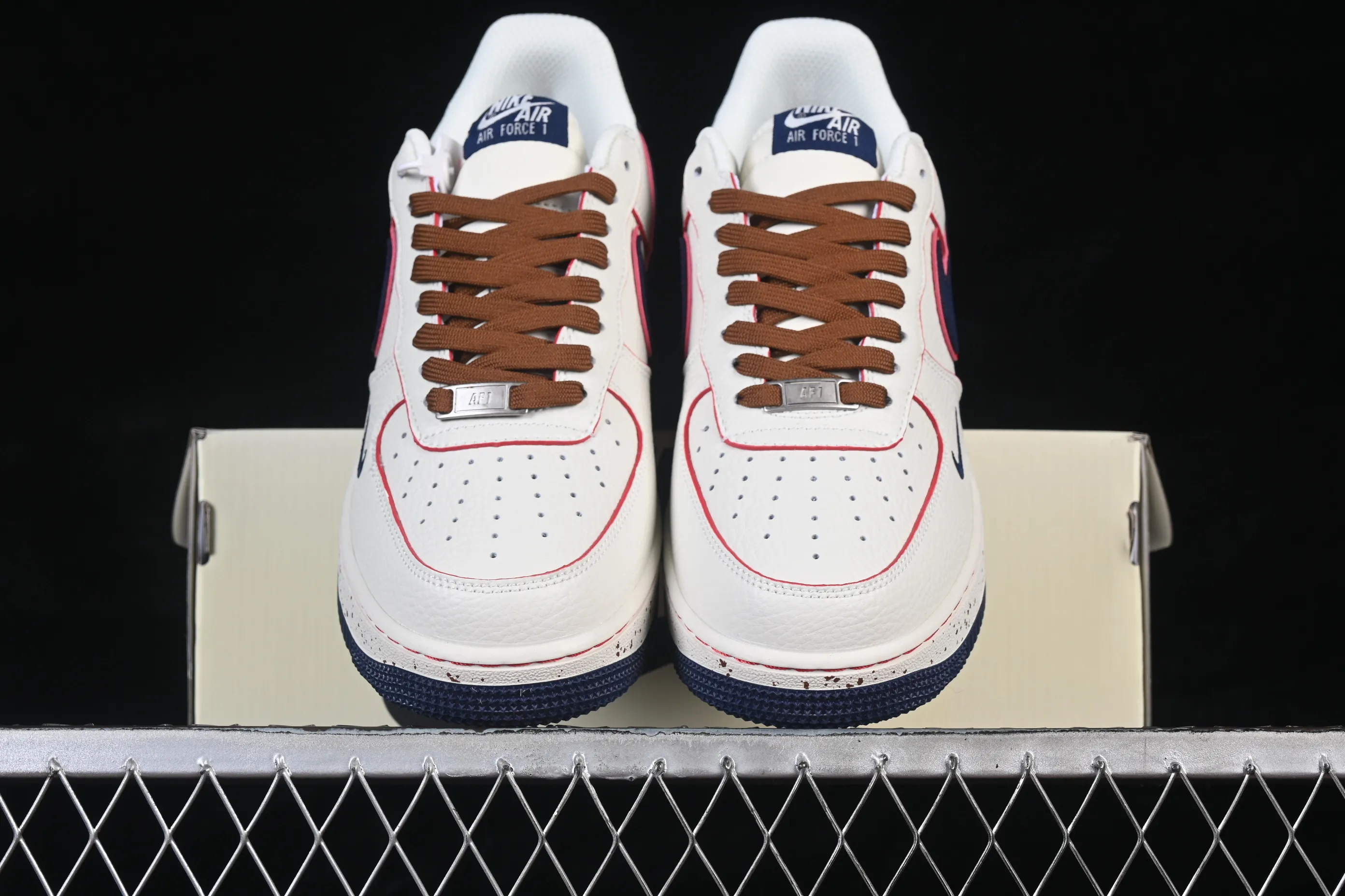 All Categories Nk Air Force 1 Air Force Series Nk Air Force 1 Low Air Force Low Nike Air Force 1'07 Low Milk White Blue Red Spot Air Force One Low Casual Sneakers NH0601-545